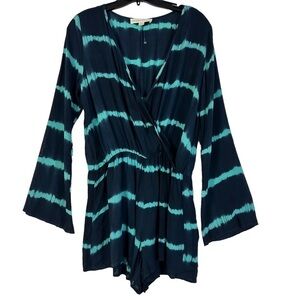🌸2/$25 NWOT LoveStitch Navy Aqua Faux Wrap Front Shorts Romper Bell Sleeves
